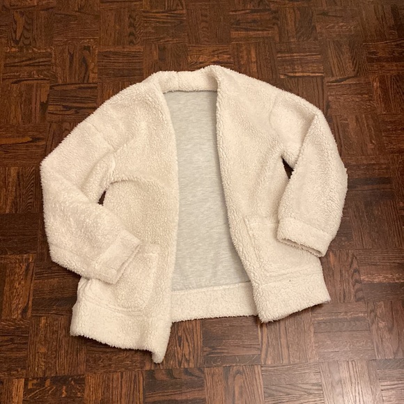 White teddy coat - Picture 2 of 3